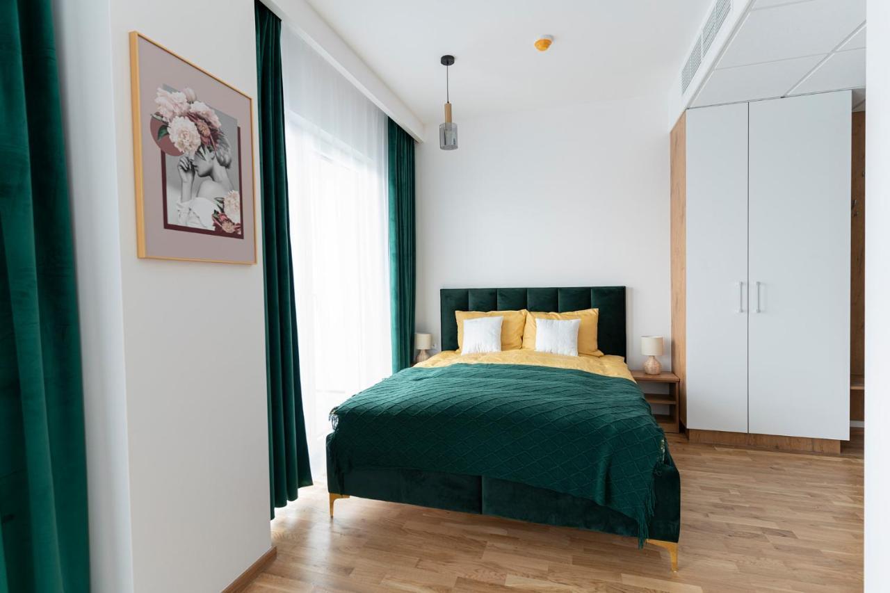 Apartamenty Wola Tower Warsaw Ngoại thất bức ảnh