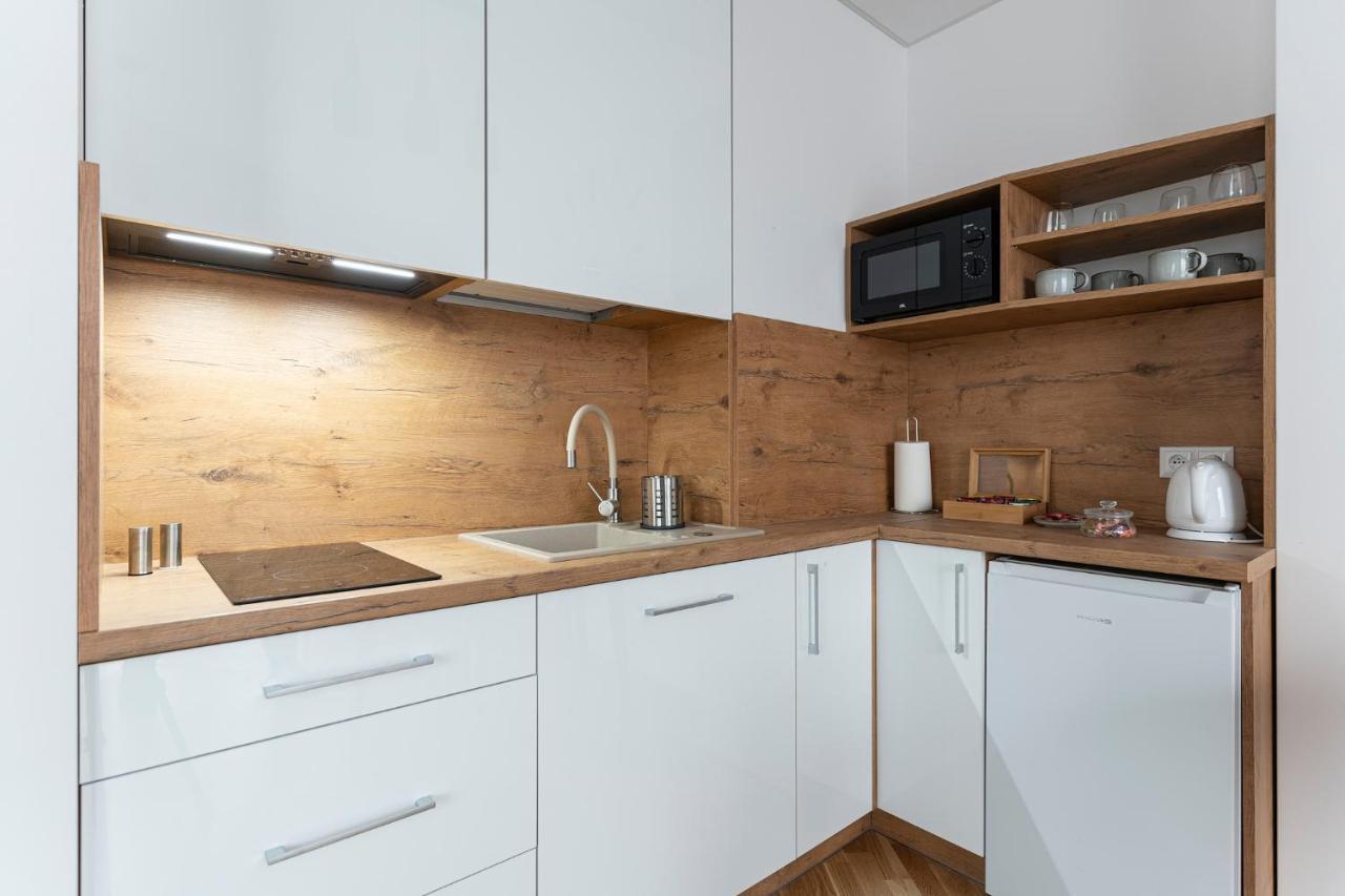 Apartamenty Wola Tower Warsaw Ngoại thất bức ảnh