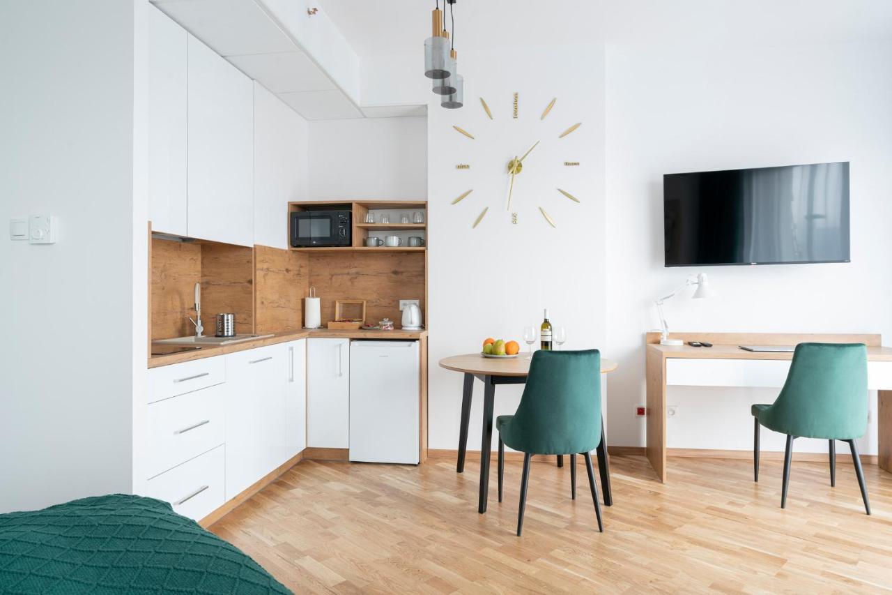 Apartamenty Wola Tower Warsaw Ngoại thất bức ảnh