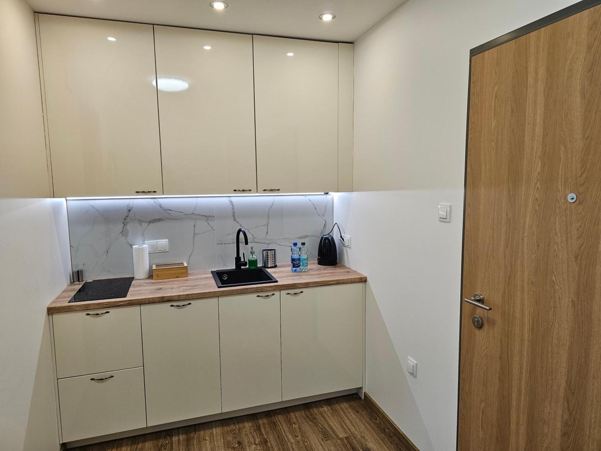 Apartamenty Wola Tower Warsaw Ngoại thất bức ảnh