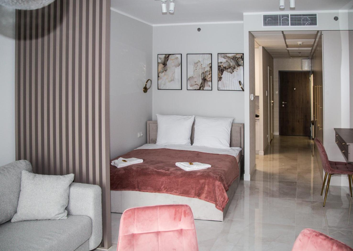 Apartamenty Wola Tower Warsaw Ngoại thất bức ảnh