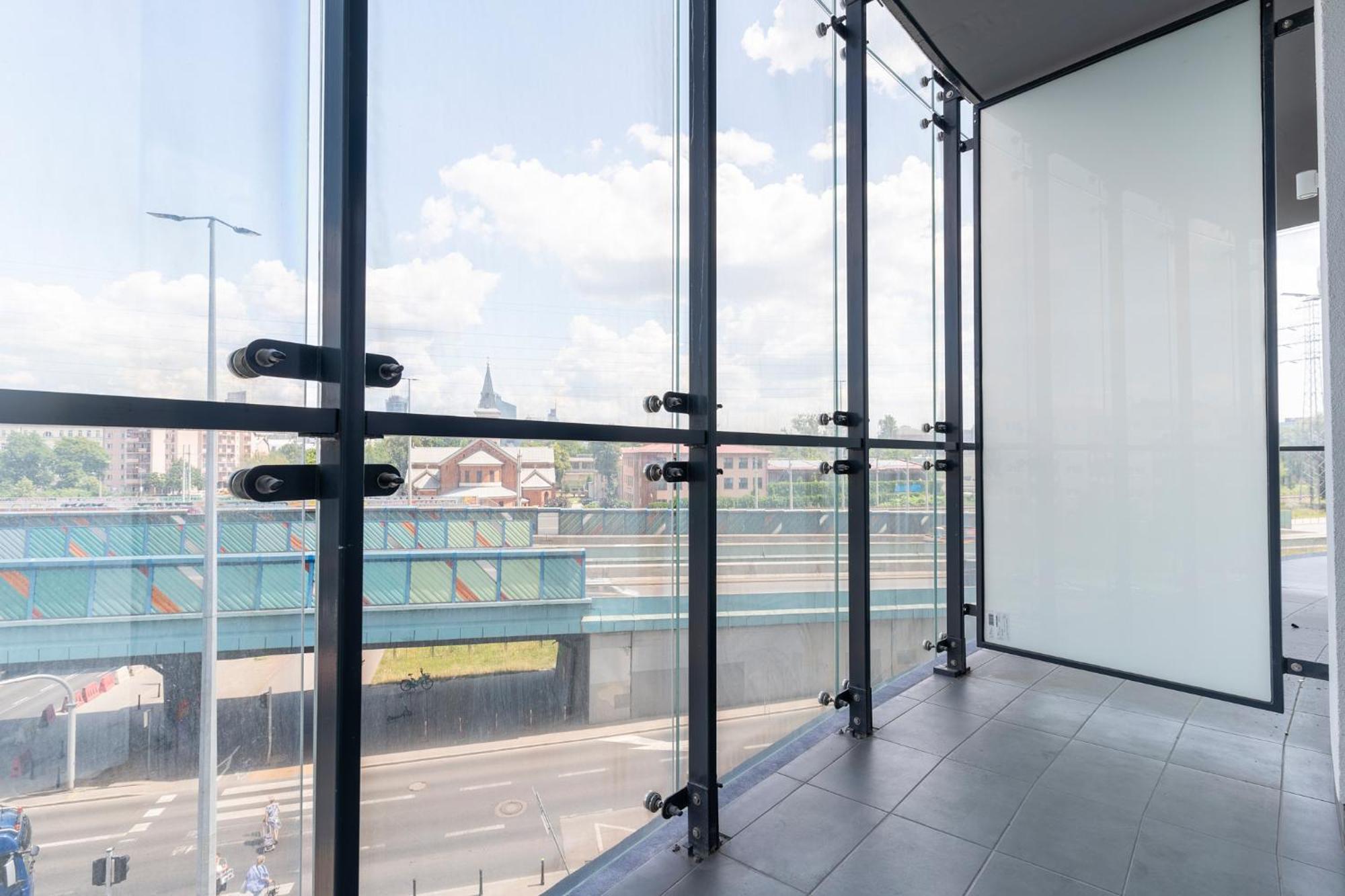 Apartamenty Wola Tower Warsaw Ngoại thất bức ảnh