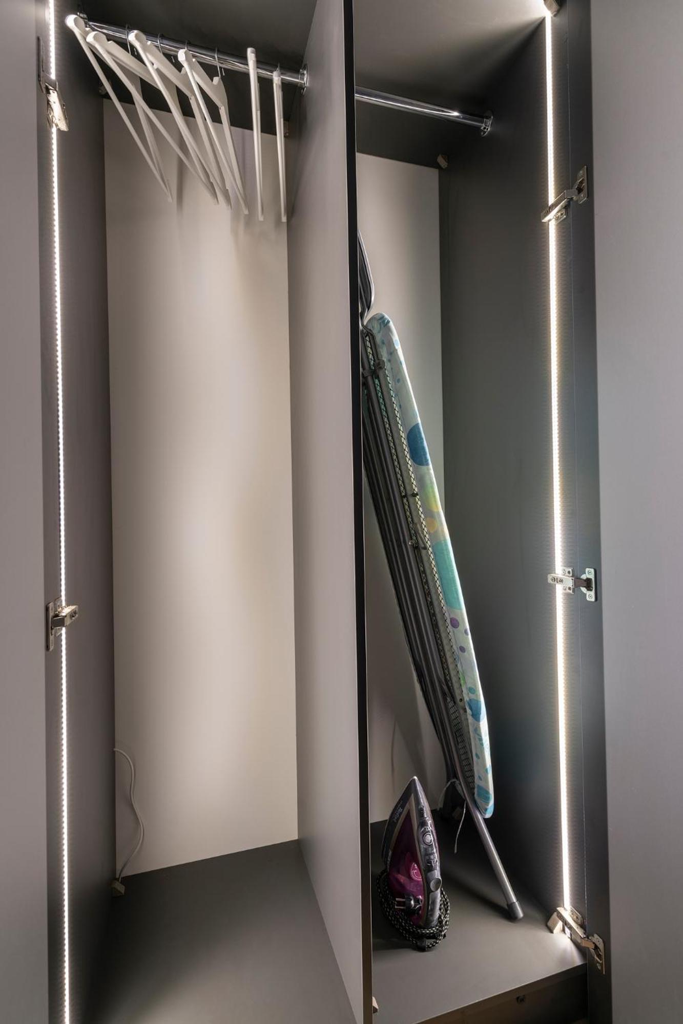 Apartamenty Wola Tower Warsaw Ngoại thất bức ảnh