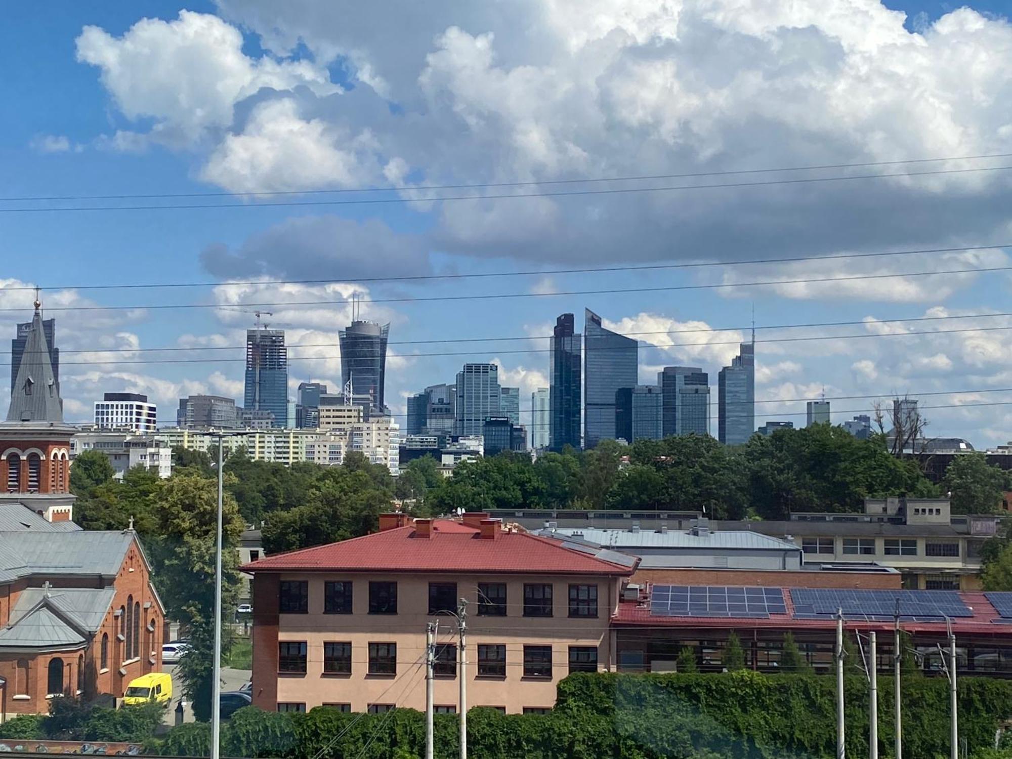 Apartamenty Wola Tower Warsaw Ngoại thất bức ảnh